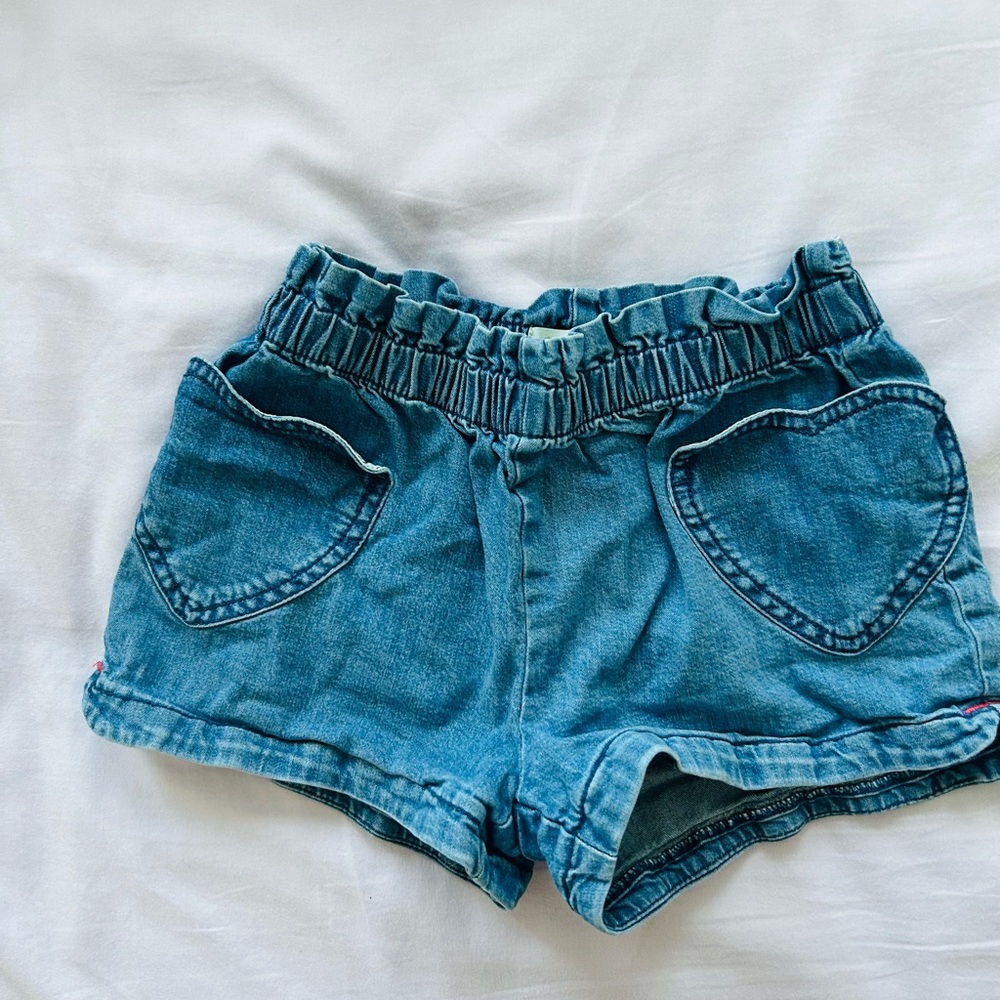 Girls' Mini Boden Chambray Denim Heart Pocket Jean Shorts - Girls Sz 6